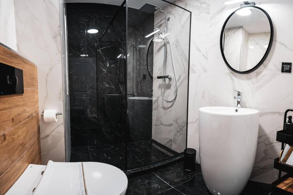 דירות קלוז'-נאפוקה Briana Luxury Panoramic View מראה חיצוני תמונה